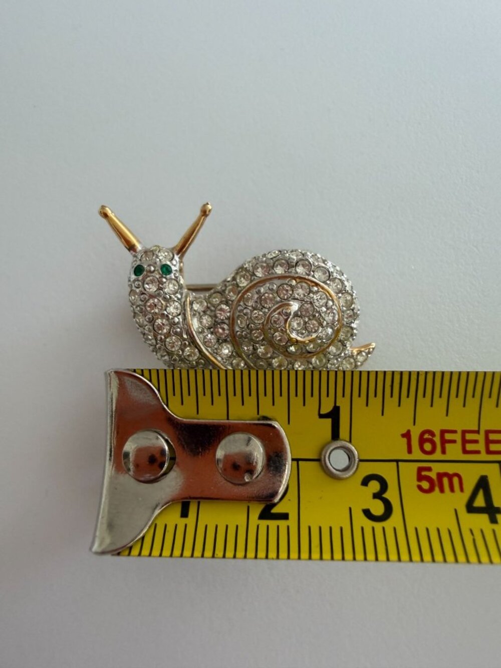 CAROLEE Gold Tone Rhinestone Snail Pin Brooch - Picture 3 of 3